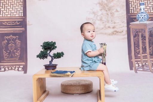 铜川孕妇肚子上的黑线