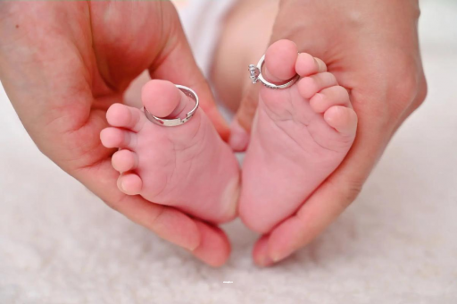 铜川防止宝宝呛奶的小妙招